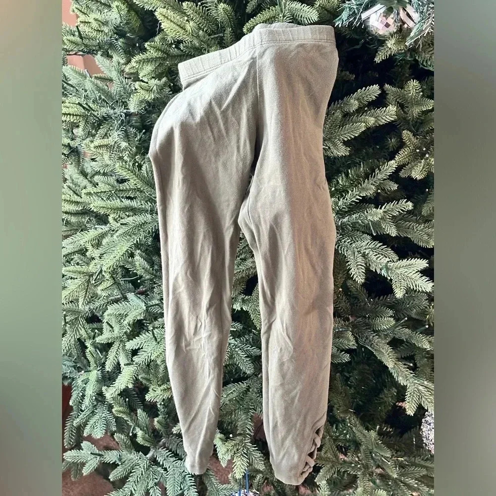 Old navy size 8 leggings